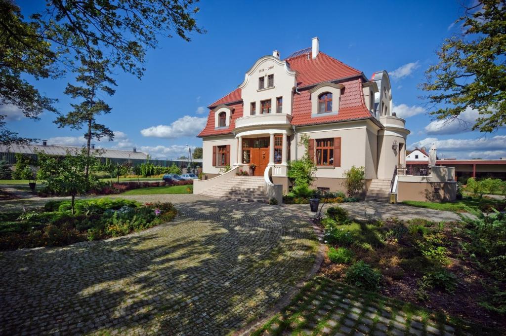 Villa Cztery Pory Roku Zbąszynek Exteriér fotografie