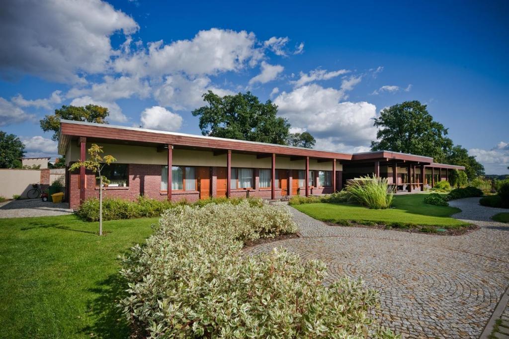 Villa Cztery Pory Roku Zbąszynek Exteriér fotografie