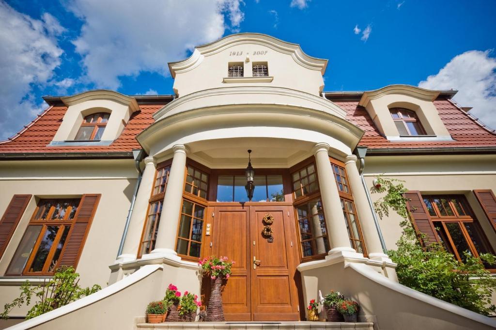 Villa Cztery Pory Roku Zbąszynek Exteriér fotografie